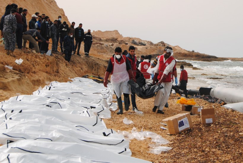 Meri uhtus Liibüa rannikule 87 migrandi surnukehad