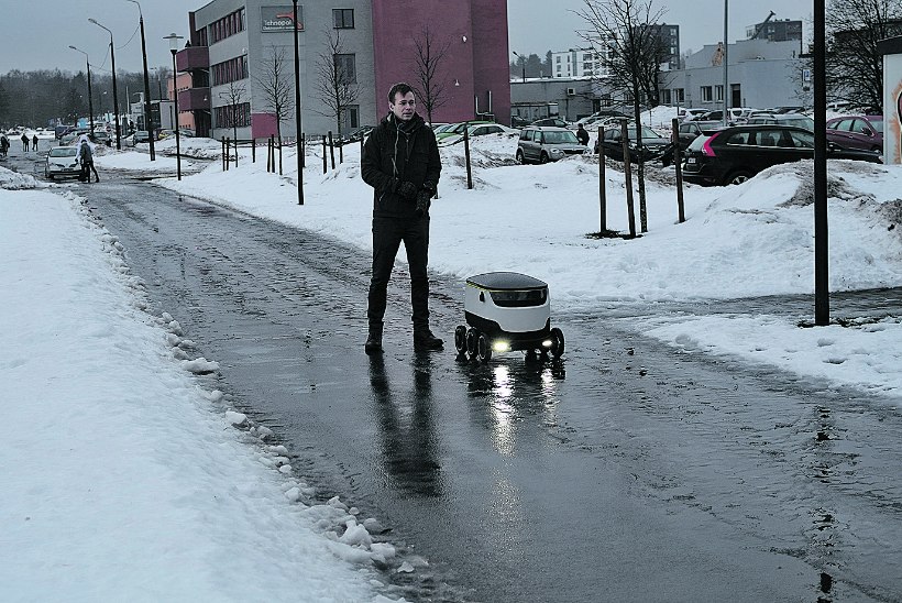 Eesti pakirobotid paiskavad segi mitmemiljardilise kullerteenuste äri