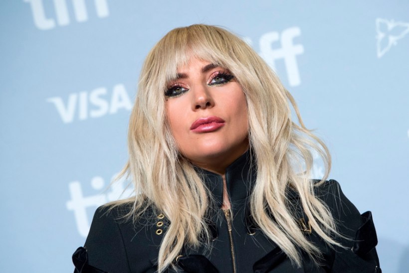 Pöörastes valudes Lady Gaga toimetati haiglasse