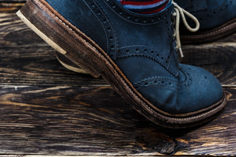 5 jalatsipaari, mis peaks olema iga mehe kingariiulis