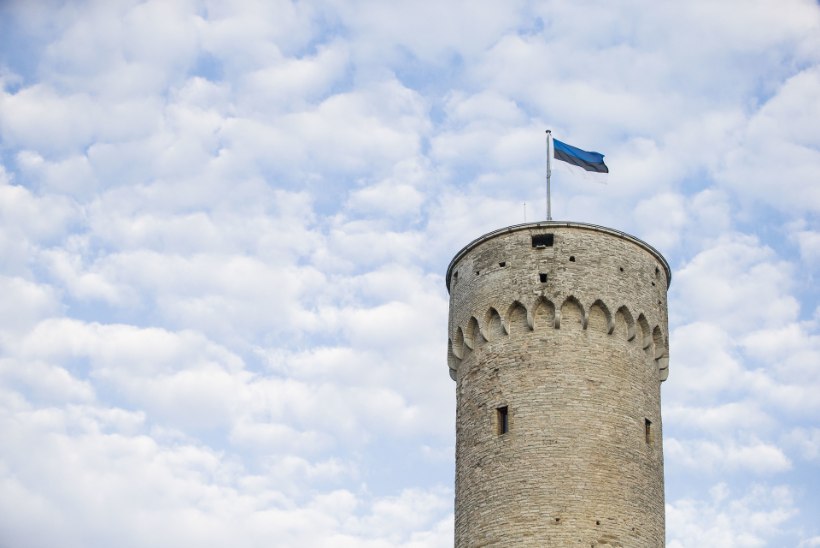 Riigil kulus Pika Hermanni torni lippudele 680 eurot 