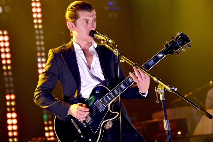 Arctic Monkeys naaseb üle nelja aasta kontserdilavale