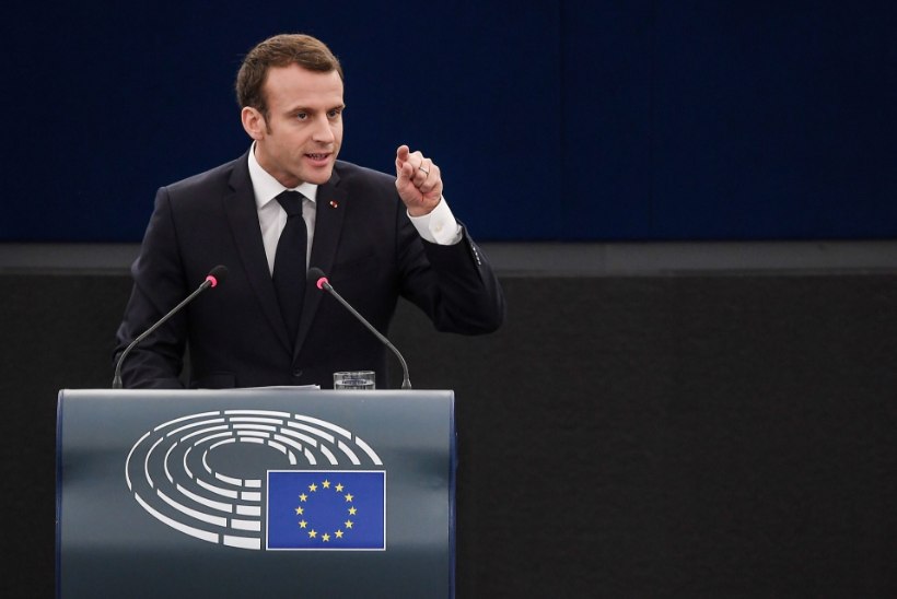 President Macron Euroopale: kaitske demokraatiat!
