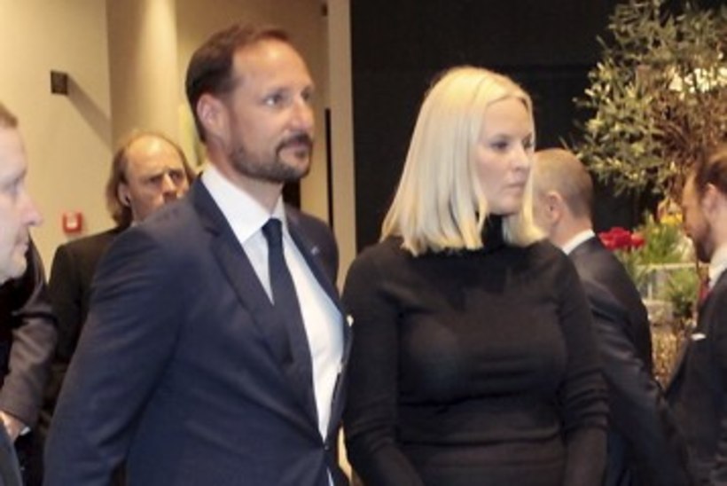 PILDID | Norra kroonprints Haakon ja kroonprintsess Mette-Marit veetsid hommikupooliku Hiltonis ärifoorumil
