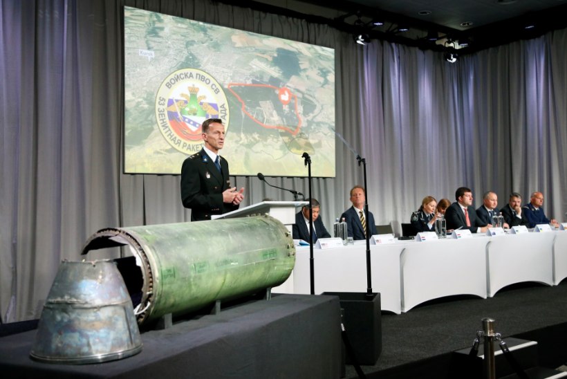 Uurijad: MH17 tulistati alla Venemaale kuuluva raketiga