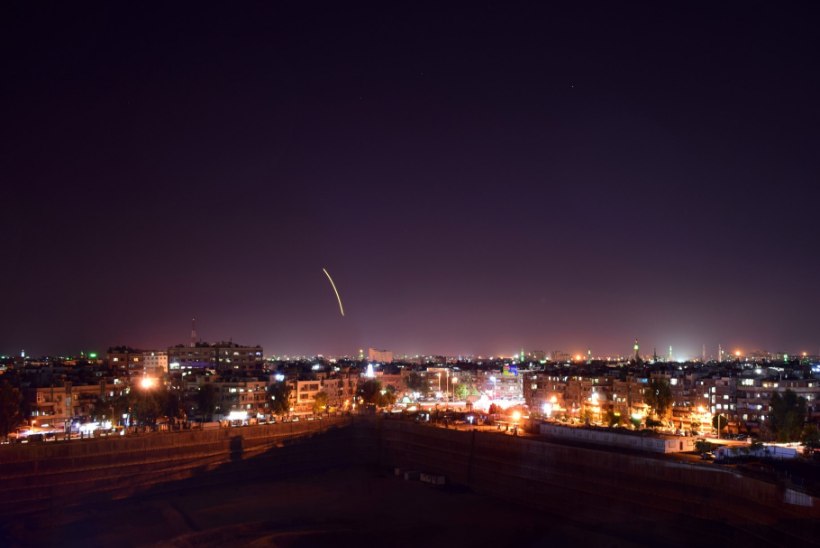 Iisraeli raketid tabasid Damaskuse lennujaama