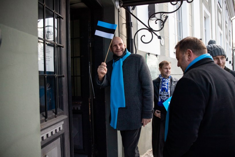 Peeglike, peeglike seina peal, milline on stiilseim partei Eesti peal?