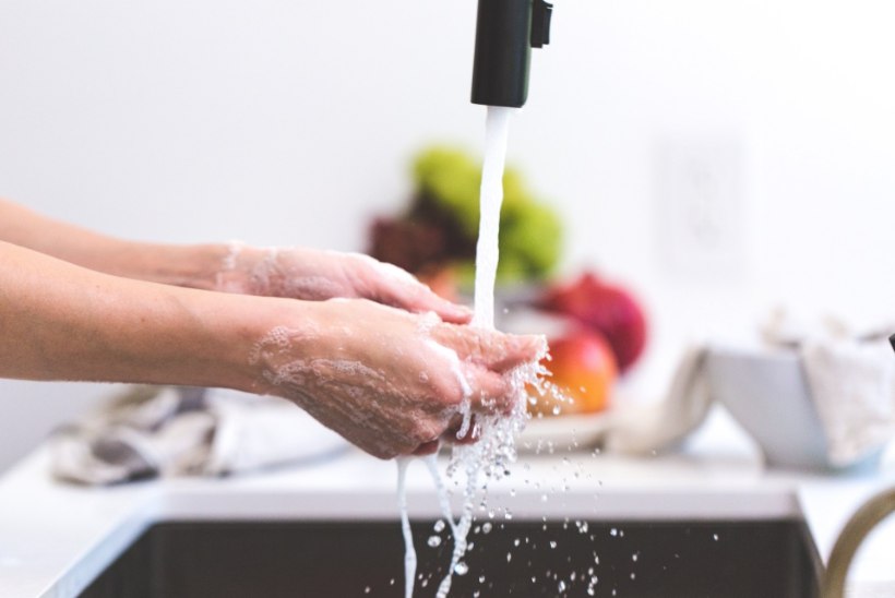Viirushaiguste vastu aitab käte pesemine! Vaata videost, kuidas seda õigesti teha!