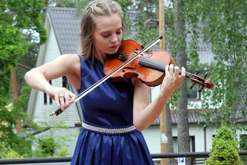 PILDID | Eestit esindab rahvusvahelisel iludusvõistlusel kaunis viiuldaja Adriana Mass