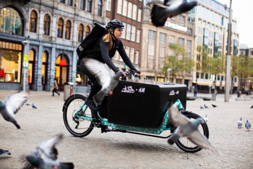 Hollandlased hakkavad H&Mi kaupa kätte saama rattakulleritega