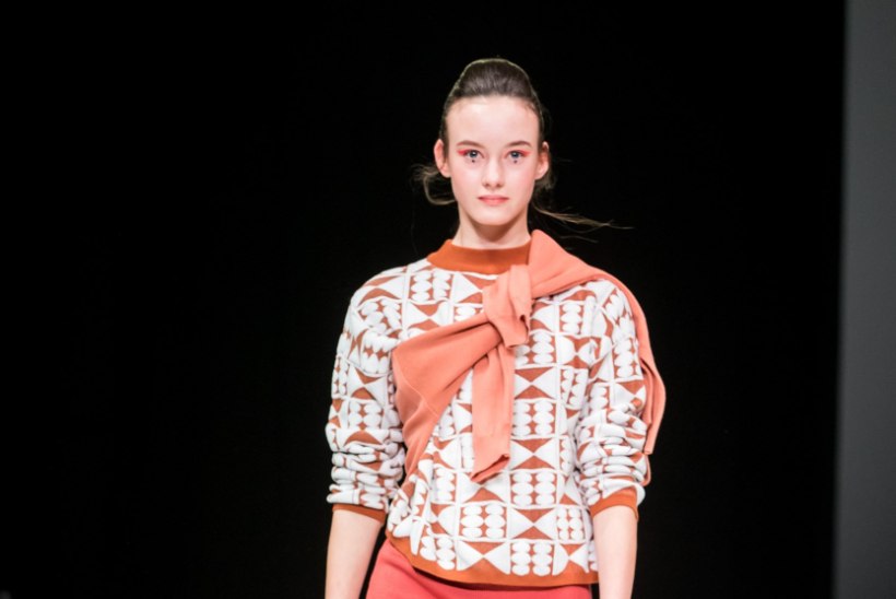 TFW 2019 | Woolish tõi publiku ette meriinovillaste kudumite pehme paituse ning modernselt trenditeadliku stilistika