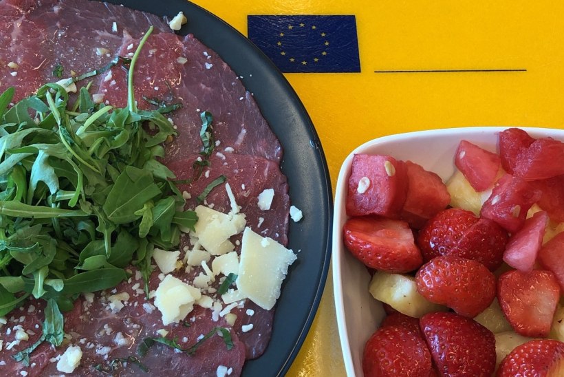 Erik Orgu: europarlamendi sööklas pugitakse kõhud punni, mõistliku toidukoguse reeglit kahjuks ei järgita