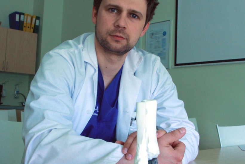 NOORE NAISE JALG PÄÄSTETI: arstid asendasid hävinud kontsluu 3D-prinditud implantaadiga