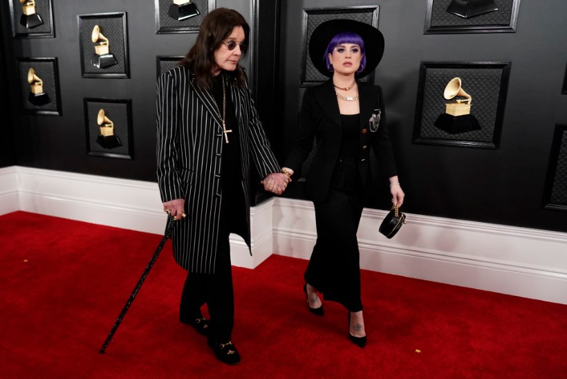 Ränka haigust tunnistanud Ozzy ilmus Grammydele kepi najal
