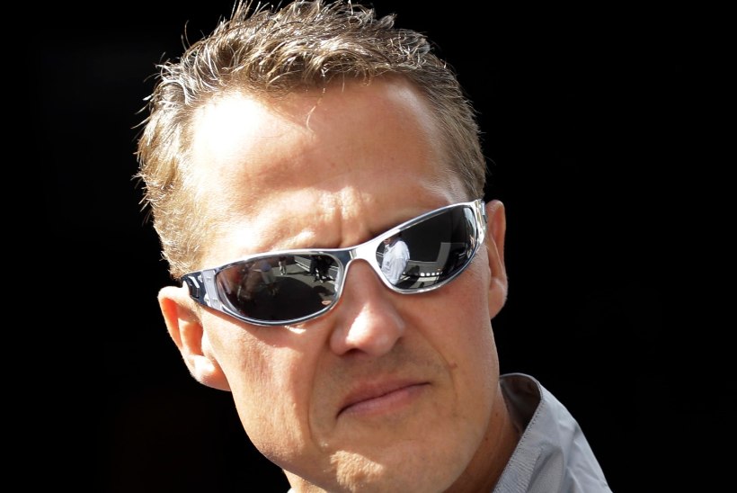 Michael Schumacheri tervislikult seisundilt langes saladuseloor: ta suhtleb!