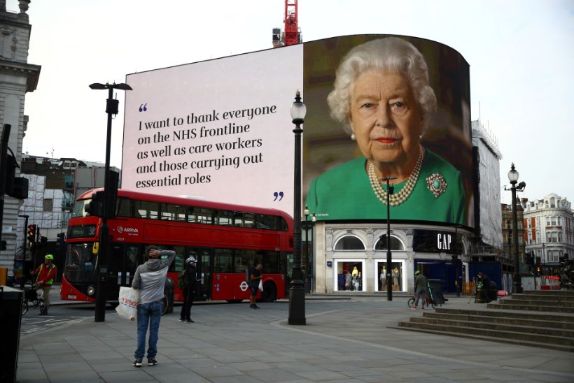 Kuninganna Elizabeth II tühistab koroonaviiruse tõttu oma sünnipäevapidustused