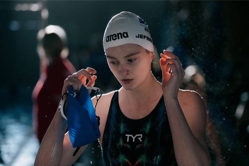 14aastane ujumispiiga purustas järjekordse rahvusrekordi