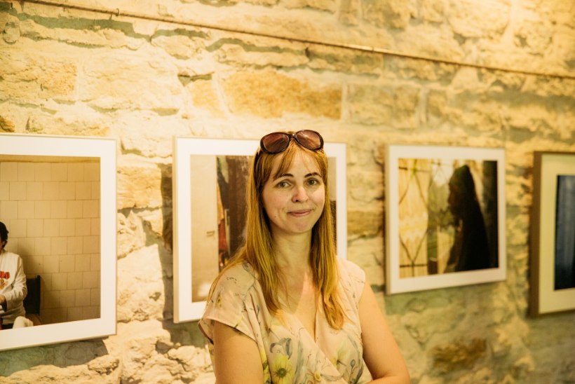 GALERII | LINN-UTOOPIA EHK ELU ÜMBER URAANITEHASE: Annela Samueli fotonäitusel avavad ennast Sillamäe elanikud