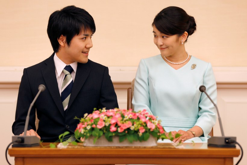 Jaapani printsess loobub eluarmastusega abielludes 1,1 miljonist eurost