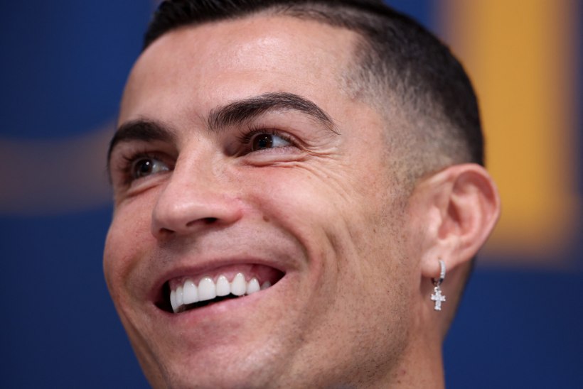 Cristiano Ronaldole terendab 242 miljoni euro suurune leping