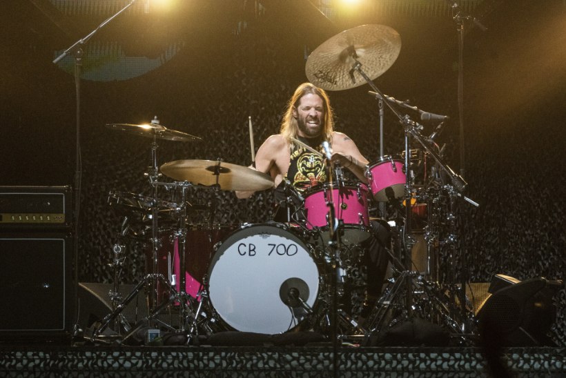 NUKKER TRIUMF: Foo Fighters püstitas trummari surma järel Grammyde rekordi