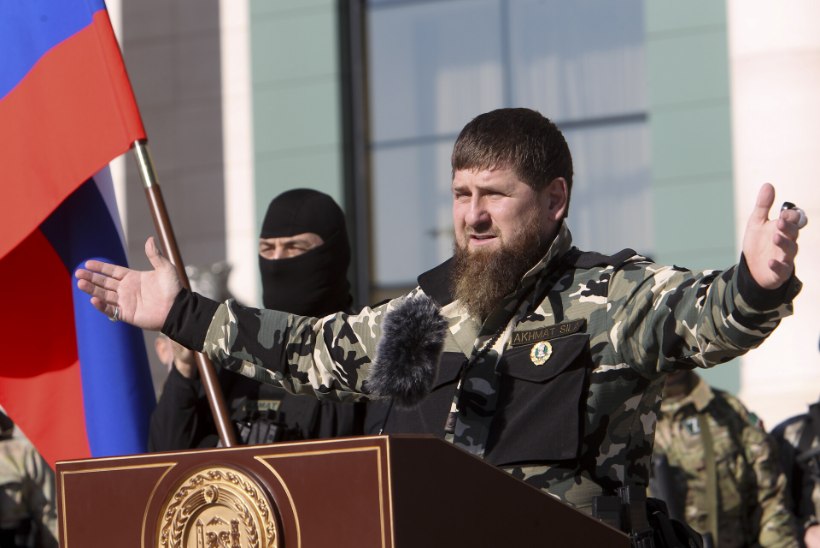 KREMLI DRAAKON: Ramzan Kadõrov – tšetšeenide karmikoeline valitseja, kes armastab Putinit, ent jälestab homosid ja kriitikuid
