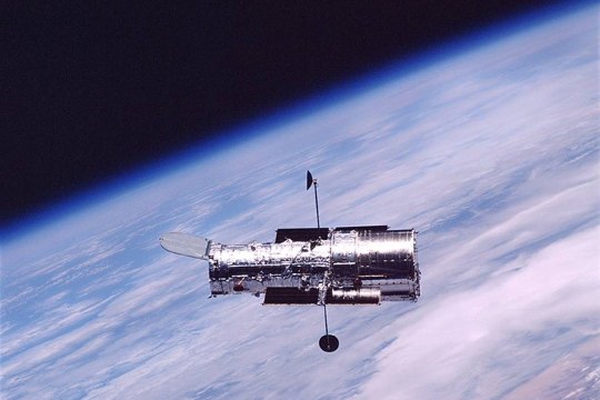 PILTUUDIS | Hubble vaatab Linnutee südamesse