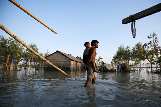 Lõuna-Aasias on üleujutustes hukkunud vähemalt 500 inimest