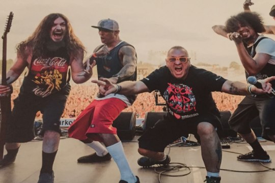 Legendaarsed Ameerika nu-metallistid maabuvad higise showga Tallinnasse! 