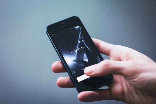 Volvo ja Uber esitlesid esimest isejuhtivat seeriamudelit