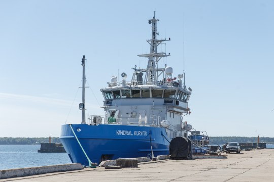 Õppus: kalalaev uputab Soome lahel lõbusõidualuse