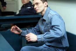 Sarimõrvar Ustimenko astub vanglakuritegude eest kohtu ette