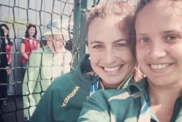 FOTO! Kuninganna Elisabeth II astus austraallannast hokimängija selfie'le!