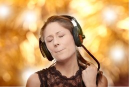 TÄNA ON RAHVUSVAHELINE MUUSIKAPÄEV: viis põhjust, miks oma tervise nimel rohkem muusikat kuulata