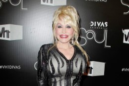 Dolly Parton eitab kuuldusi maovähist 