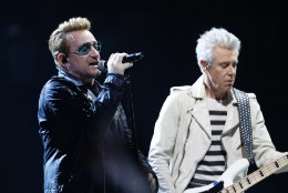 U2 pühendas laulu terroriohvritele