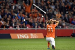 Holland kaotas Robbeni ning võib EMilt eemale jääda