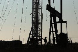 Nafta hinna langus laastab