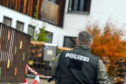 TULISTAMINE SAKSAMAAL: Baieris sai viga neli politseinikku