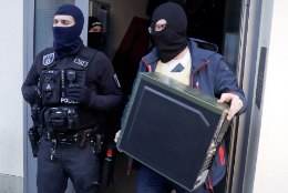 Saksa politsei puistas hiigelhaarangul islamiäärmuslasi