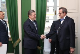 PILTUUDIS | President Ilves kohtus Gruusia peaministriga