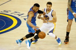 VIDEO | Curry hoidis NBA valitseva meistri elus, vähemalt veel üheks mänguks