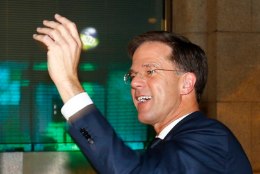 VIDEO | Hollandi valimised võitnud Rutte tähistab triumfi