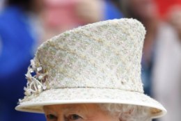 Kuninganna Elizabeth II avaldas seoses Manchesteri rünnakuga imetlust inimeste kaastundlikkuse üle 