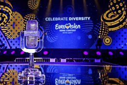 FOTOD | Eurovisioni võidukarikas jõudis võistluspaika