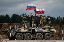 Putin lubas hüppeliselt vähendada Venemaa kaitsekulutusi