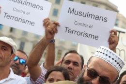 Sajad moslemid kogunesid Barcelonas terrorismivastasele meeleavaldusele