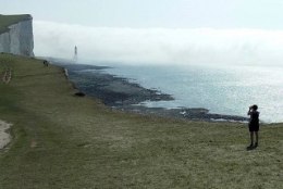 Inglismaal vajas salapärase udu tõttu haiglaravi üle 130 inimese