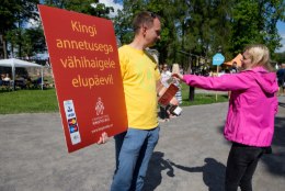 Uuring: Eesti tuntuim heategevusorganisatsioon on vähiravifond „Kingitud elu” 