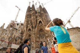 Barcelona kuulsaim kirik Sagrada Familia sai lõpuks ehitusloa